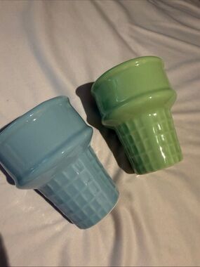 Blue and Green Ceramic Ice Cream Cone Dessert Cups - Home Dining Drinkware